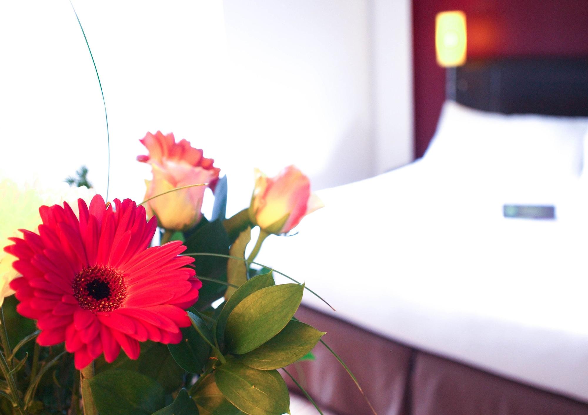 Ibis Styles Nantes Centre Place Royale Exterior foto
